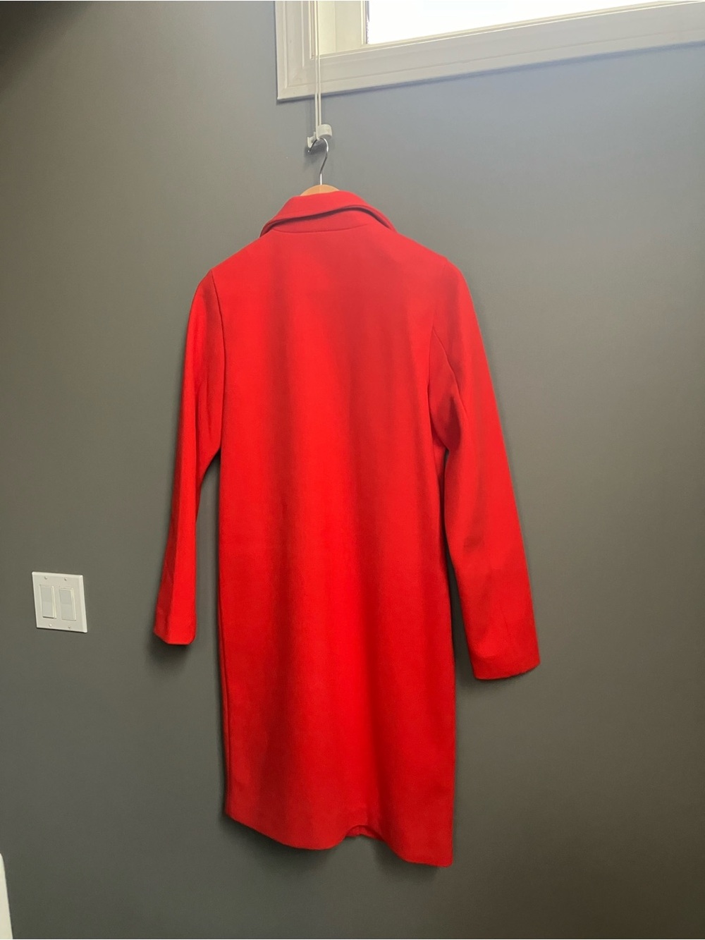 Red Single-breasted Long Jacket - Picture 2 of 3